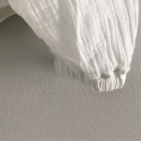 Free People, Parfait Bubble Off The Shoulder Crop Top. - Picture 7 of 11